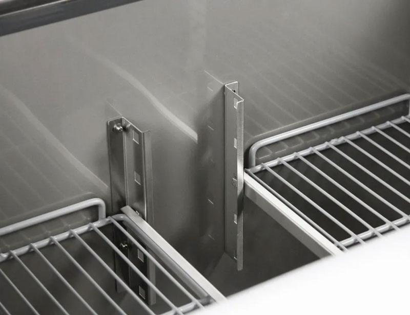 Saladette réfrigérée 3 portes avec 18 bacs GN 1/6 - 623 L_3