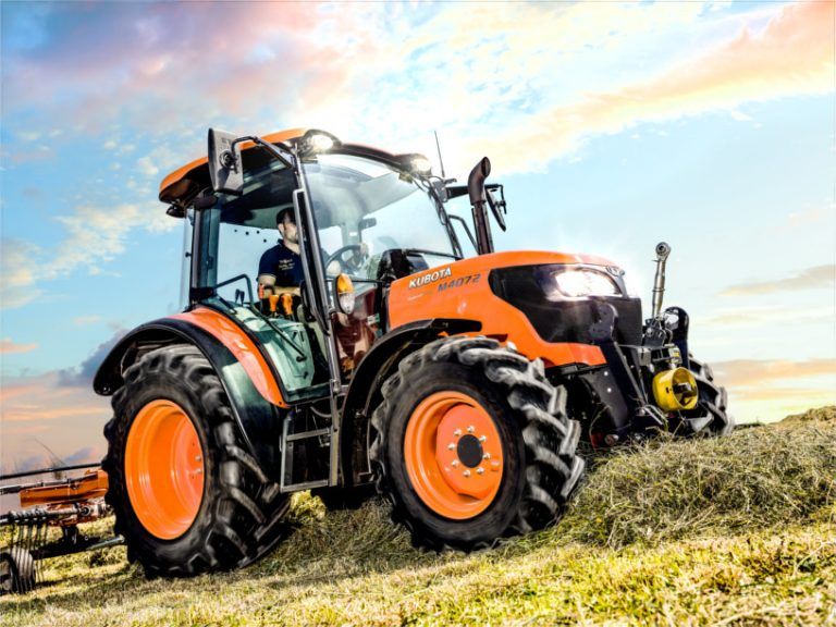 Tracteur agricole M4002 avec chargeur frontal Kubota LA1365