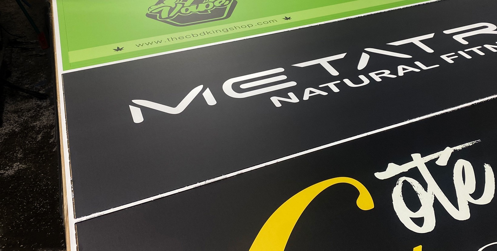 Panneau publicitaire sans éclairage - feuille composite étiquetée - 305x150 cm_3