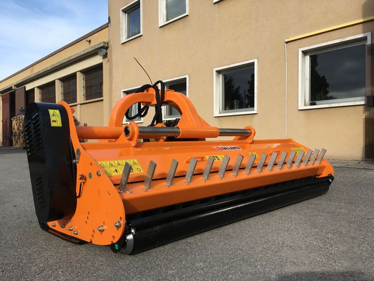 Toro-240 broyeur d'accôtement - deleks - largeur de travail 2400 mm_3