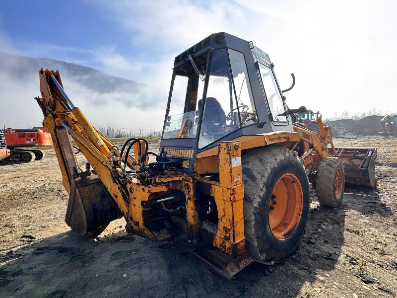 Case 580 G 4x4 Tractopelle_3