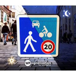 Panneau B52 - Entrée dans une zone de rencontre_3