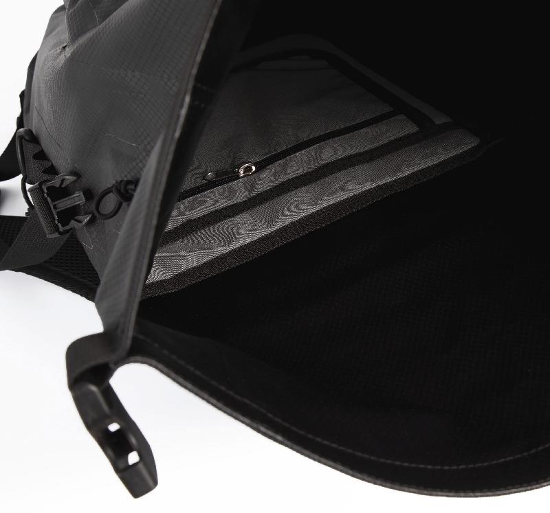 Sac à dos résistant à l'eau avec compartiment pour casque - système roll-top - Kimood Réf: KI0188_3