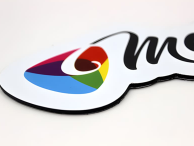 Impression sur plaque aluminium sur mesure - Alu-Dibond blanc ou brossé - découpe et perçage personnalisés_3