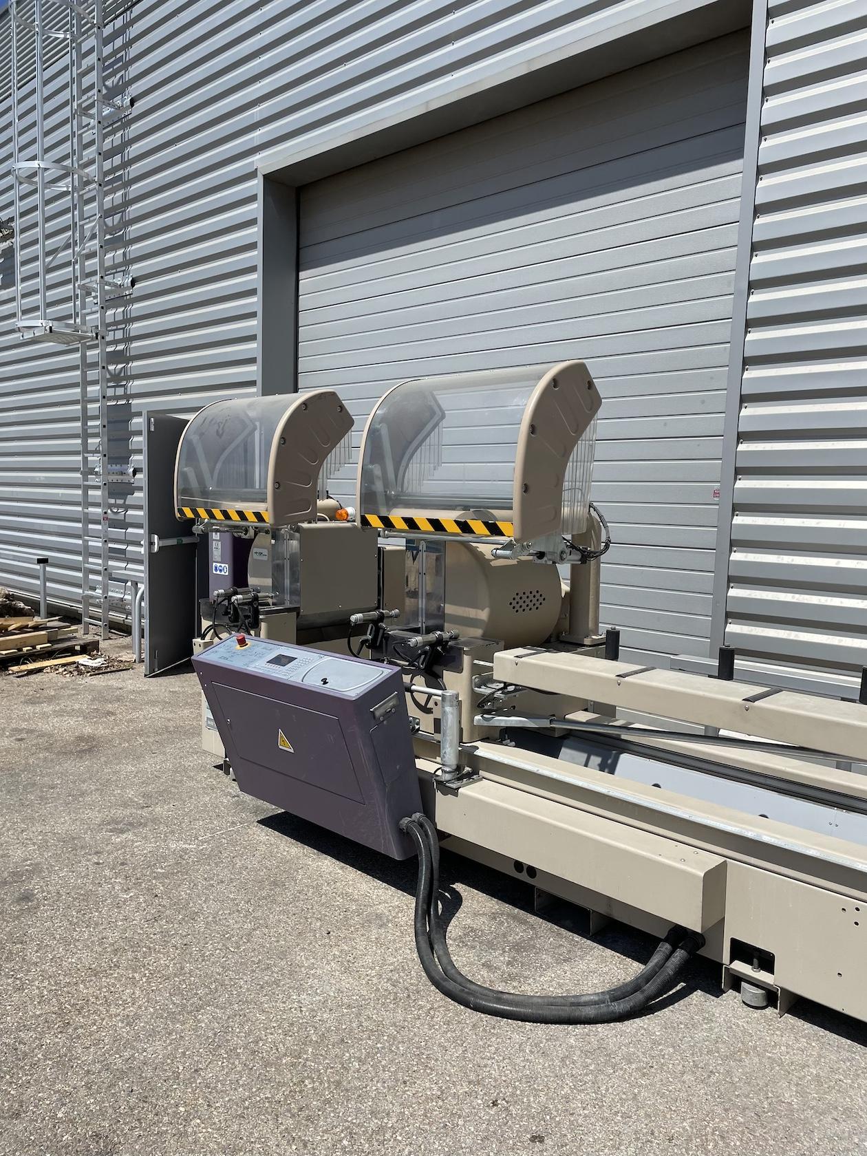 Tronçonneuse à double tête avec lame en widia Ø 500 mm, déplacement motorisé et inclinaison contrôlée électroniquement - Occasion - marque FOAM - type BLITZ 50 THETA B_3