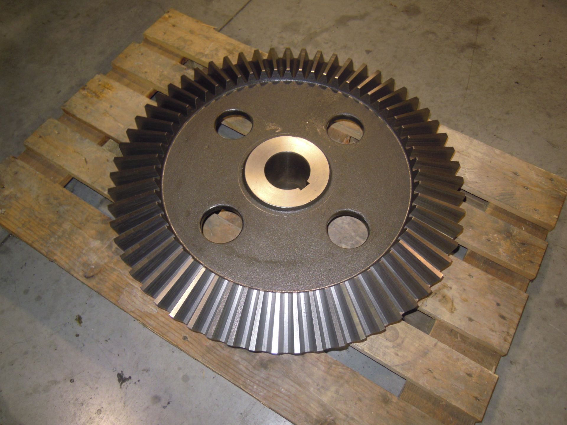 Engrenages coniques à denture droite et hélicoïdale - jusqu'au module 20_3