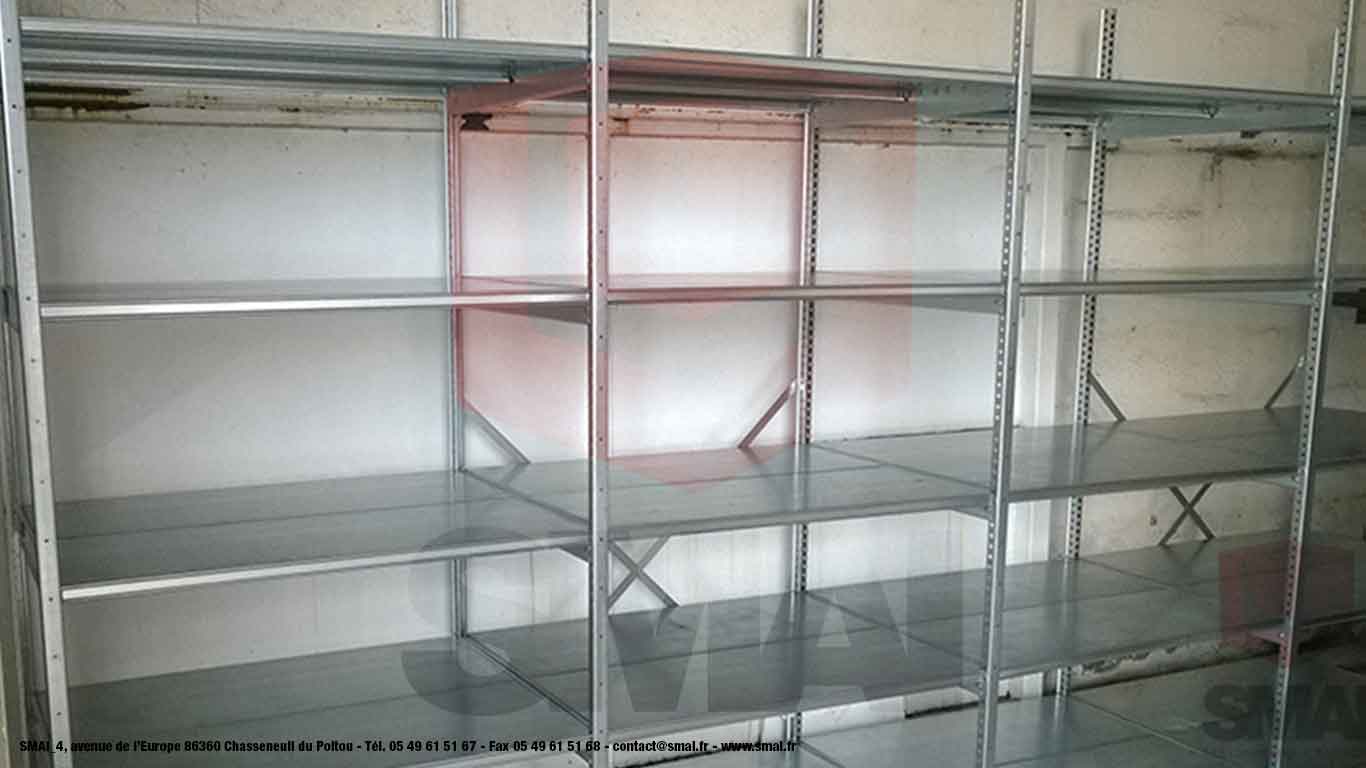 Solution de stockage légère en métal pour boîtes et bacs divers