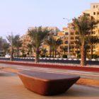 Banc en béton Sassi - Banc urbain avec banquette, banc dossier et jardinière_3