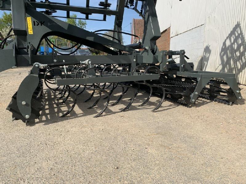 Vibroculteur NC DKH 5.2m - Largeur 5,2m - Repliage hydraulique - Occasion_3
