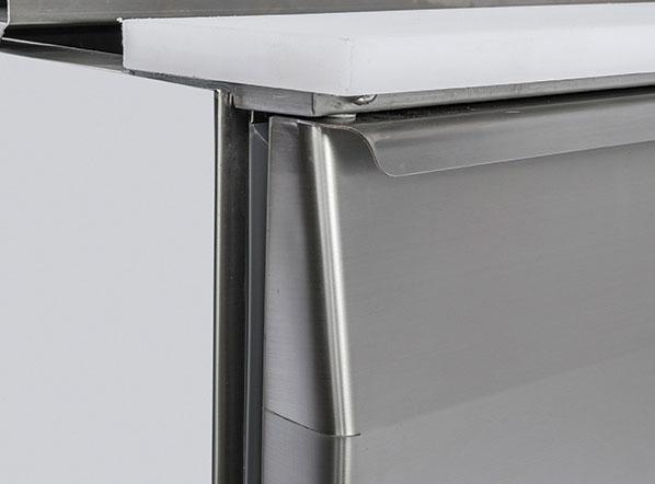Saladette réfrigérée avec pare-haleine - 3 portes GN 1/1 | Coolhead - CRQ93A_3