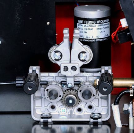 Alumig-250p - poste à souder MIG à double impulsions en aluminium - Topwell - puissance nominale 250A/26.5V_3