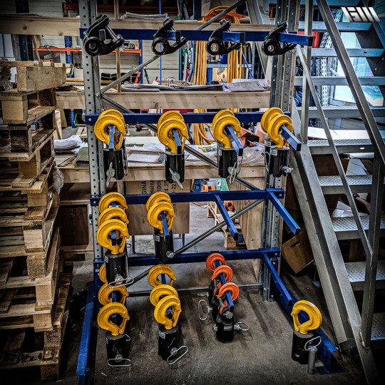 Crochet industriel pour rotateurs avec capacité de charge de 3.5 à 7.5 tonnes