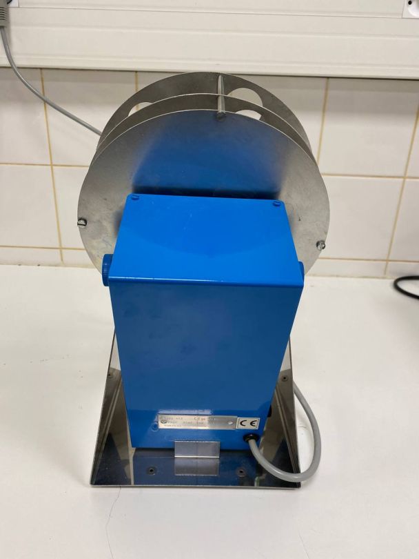 Agitateur rotatif de laboratoire robin sa - p2212-2048_3