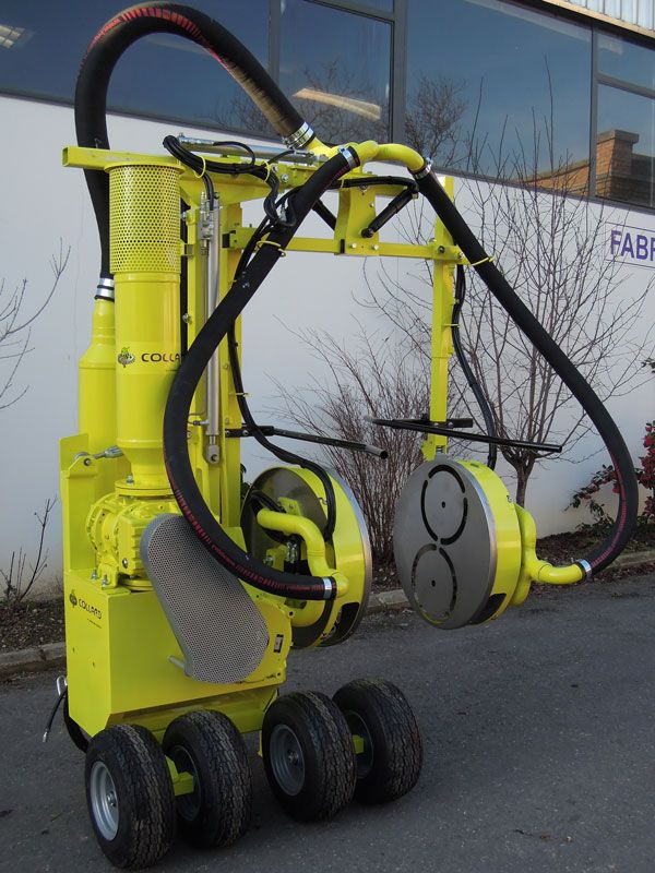 Effeuilleuse pour tracteur avec stabilisation à 4 roues