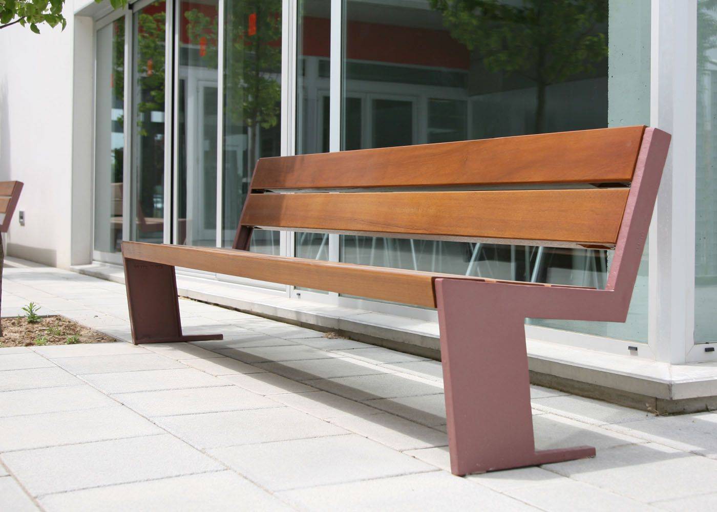 Banc public Quatro UM377X - fonte ductile avec traitement anticorrosion et lattes en bois tropical_3
