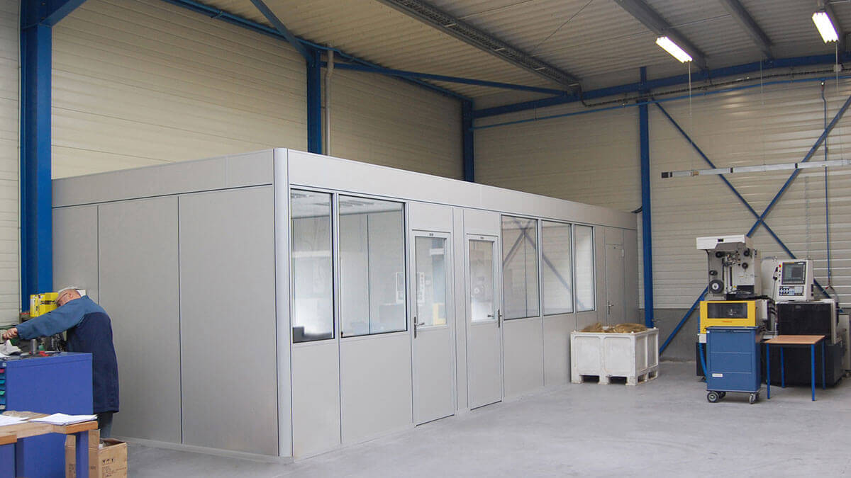 Cabine d'atelier en kit avec plafond idéal dans les zones urbaines - Novokit - 1 module 3 faces sur mur_3