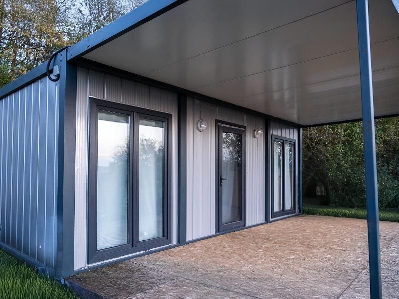 Maison Conteneur Model Terrace - Solution modulaire haut de gamme avec isolation thermique et options personnalisées_3