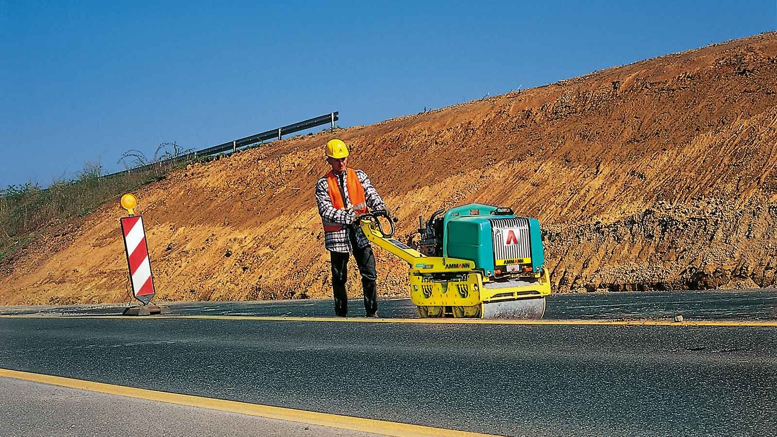 Arw 65 rouleau compresseur à guidage manuel - ammann - avec moteur diesel hatz_3