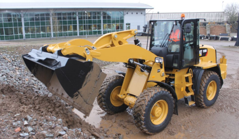 Chargeuses sur pneus - 5t à 10t (compactes) caterpillar 918m_3