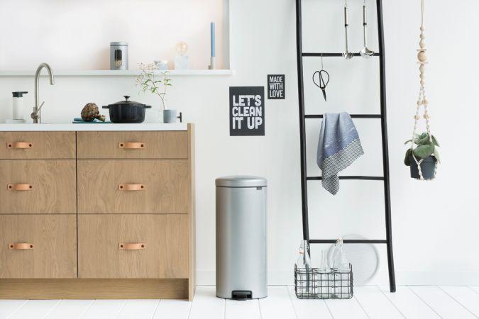 Poubelle à pédale newIcon 30 litres Metallic Grey - Brabantia UGS114465_3