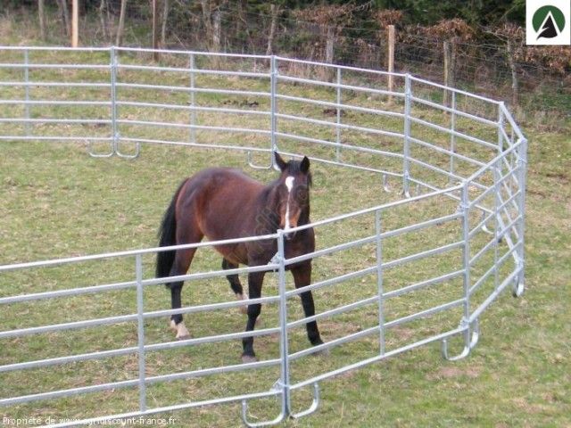 Barrière française haut de gamme pour élevage