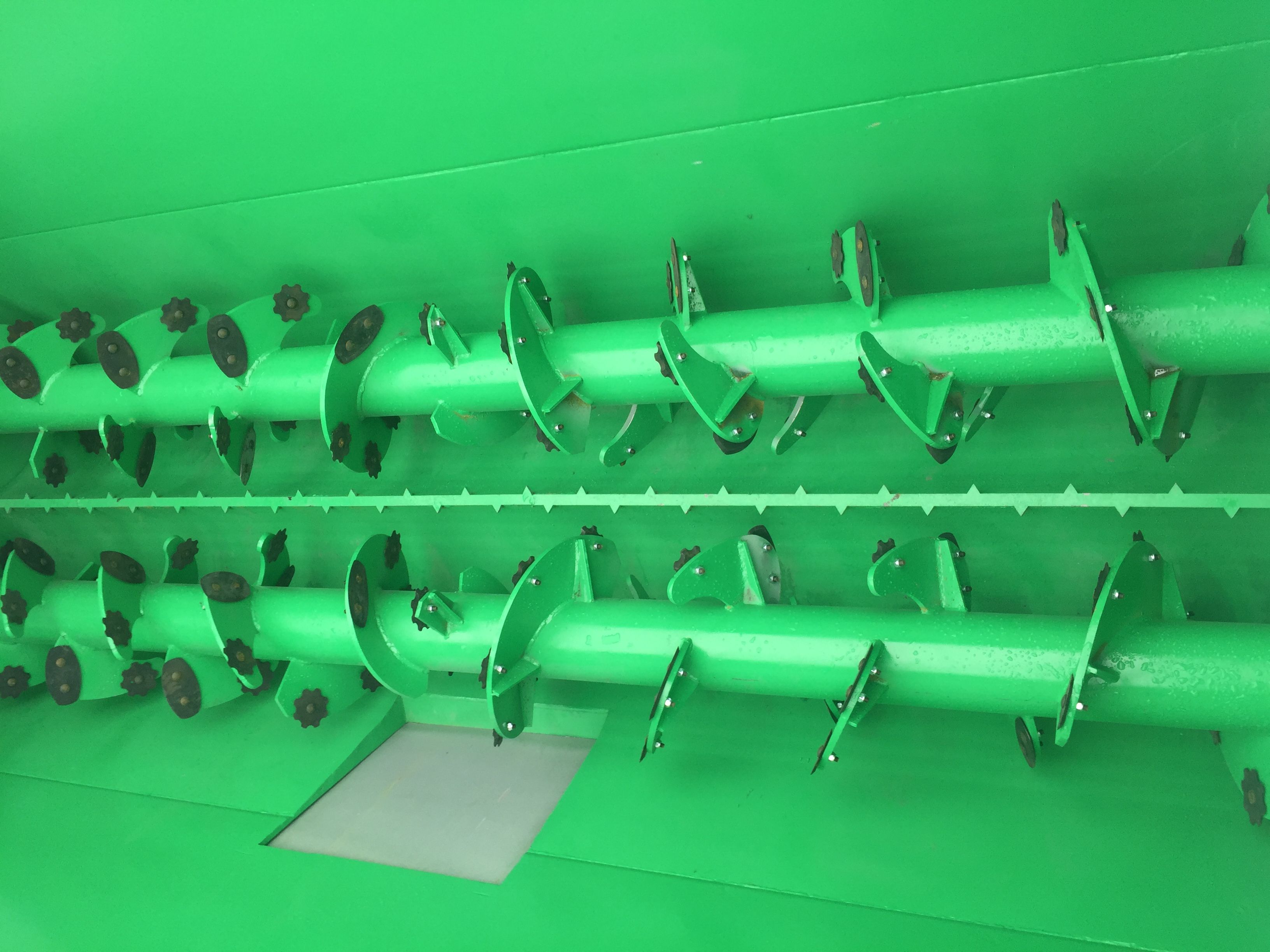 Mélangeuse agricole - Sayginlar - capacité 13m3 - idéale pour grandes fermes et alimentation homogène_3