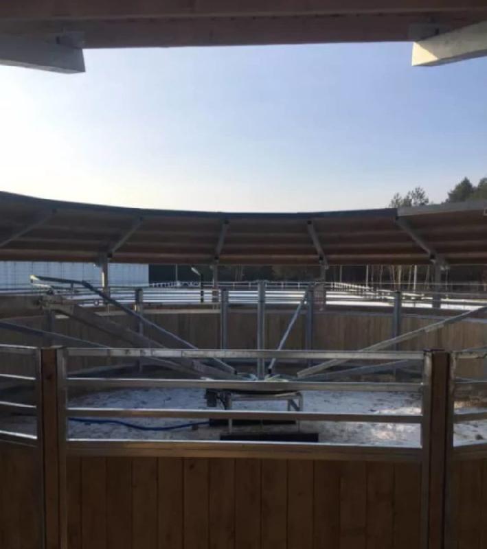 Marcheur PRO semi-couvert LCI Cheval - Diamètres 14, 16 ou 18 m - Bois Français 100% Douglas_3