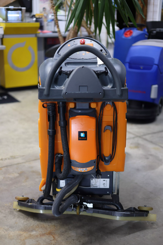 TASKI Swingo 1650 B ? Autolaveuse à batteries reconditionnée_3