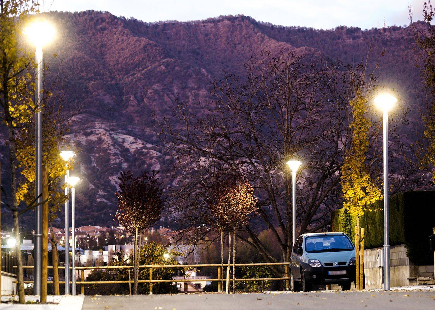 Luminaire Citizen Clear ILCZ1 - Haute efficacité jusqu'à 142 lm/W - Design exclusif - Prêt pour la connectivité_3