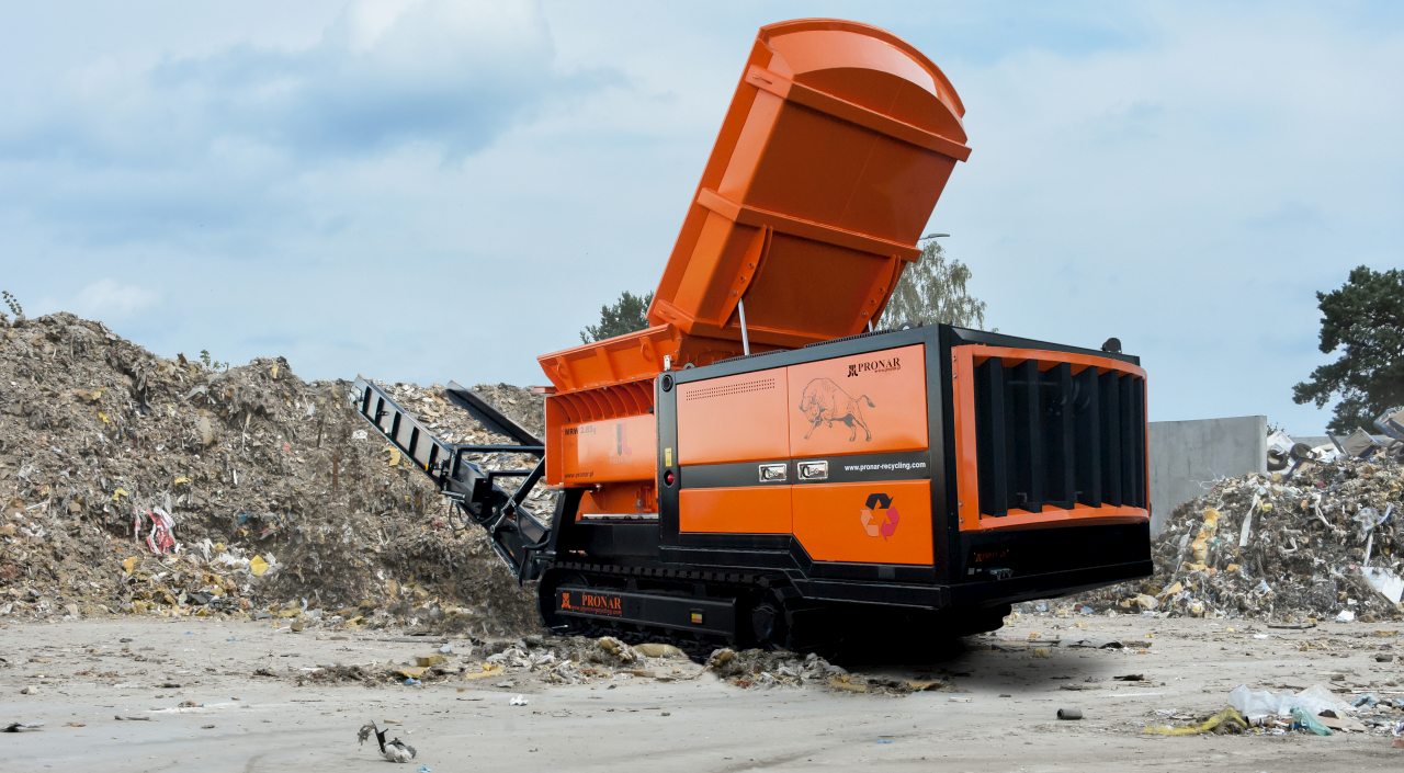 Broyeur à déchets multi-usages à roues sur chenilles - système d'attelage camion - MRW 2.85_3