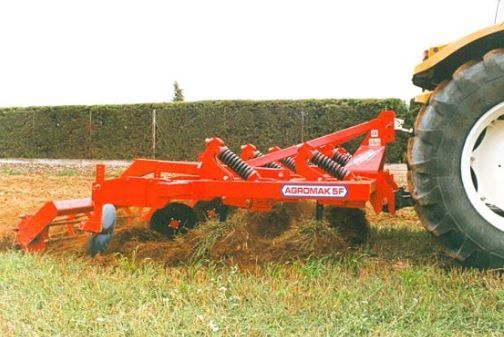 Agromak 5F - Cultivateur agricole Segues - Largeur de travail de 2500 à 6000 mm - 5 fonctions en une seule passe_3