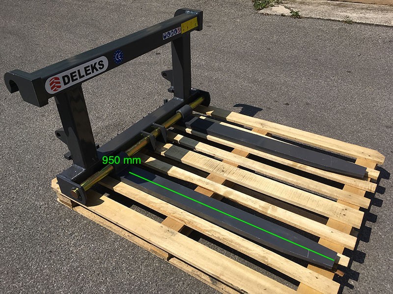 D-700-e fourches lèves-palettes pour chargeur frontal deleks srl_3