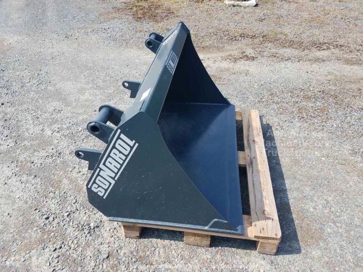 Godet universel pour chargeur frontal - LU SNR 1250 - Largeur 1250mm - Capacité 0,4m3 - Neuf_3
