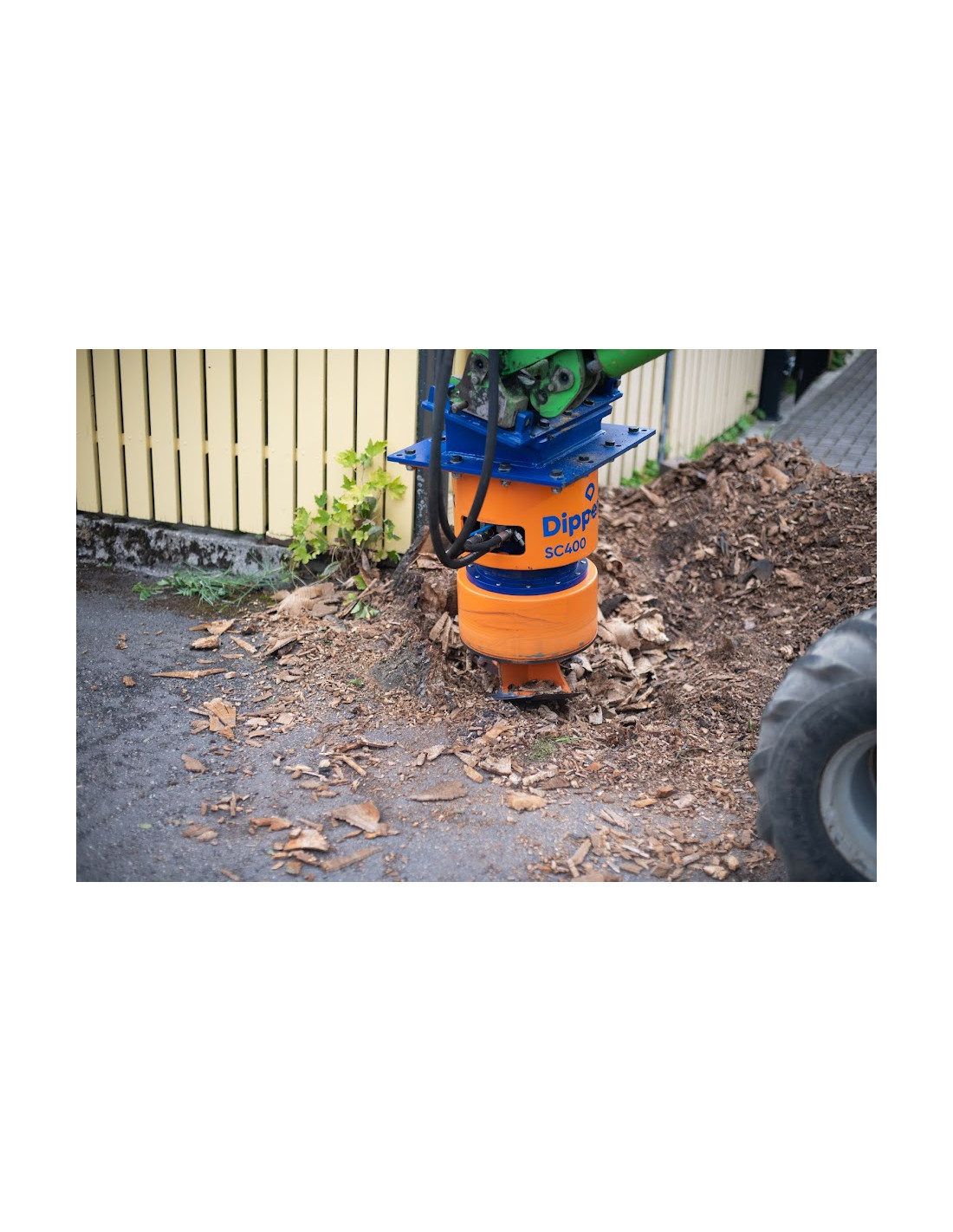 Raboteuse de souches idéale pour la sylviculture et l'entretien des espaces publics - Dipperfox SC400_3