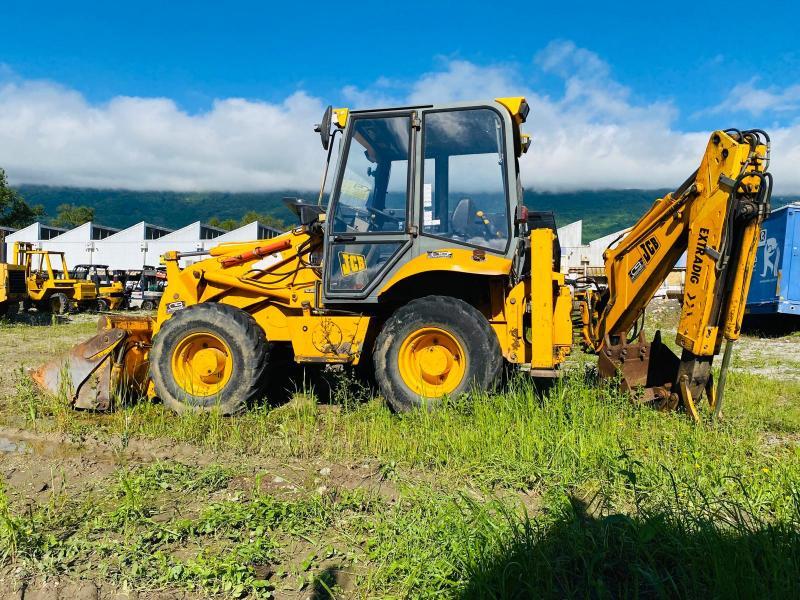 Modèle JCB 2CX de 1994 disponible sur parc