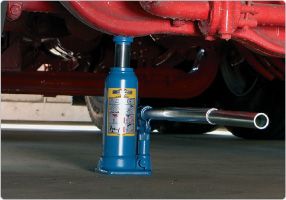 Crics bouteille type 2 - AC Hydraulic - capacité 12 à 30 t - avec rehausse sur colonne et plaque de fond arrondie_3