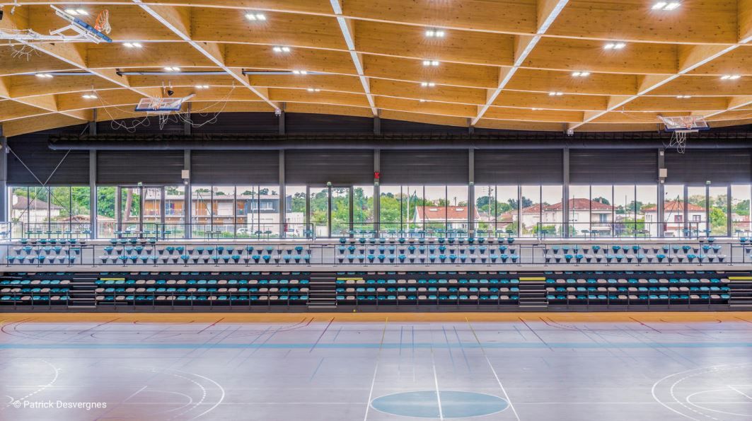 Tribune télescopique pour manifestation sportive_4