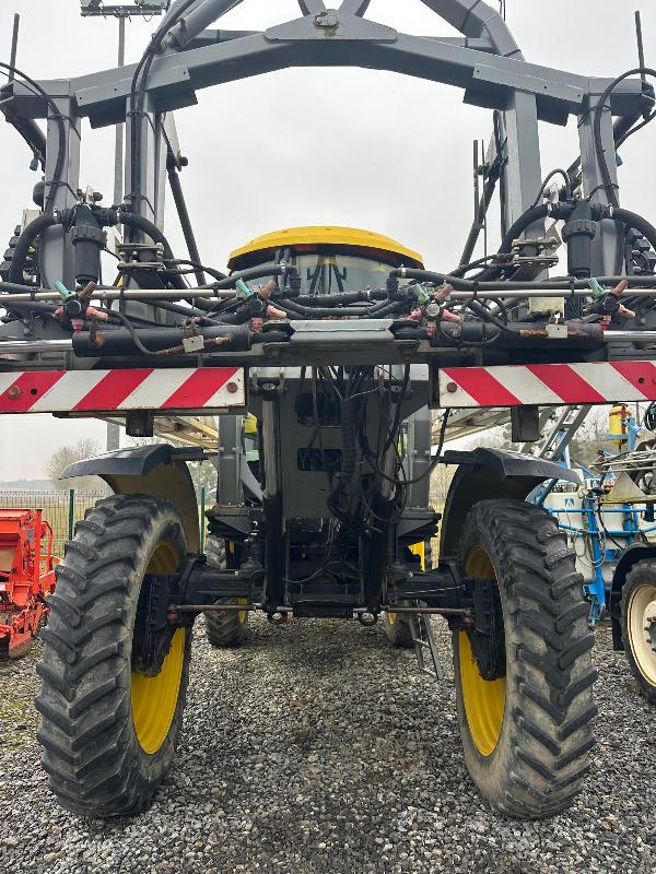 Pulvérisateur automoteur Artec F40 - 36m de largeur de rampe, cuve 4 000L - 2009, 3 262h, occasion_3