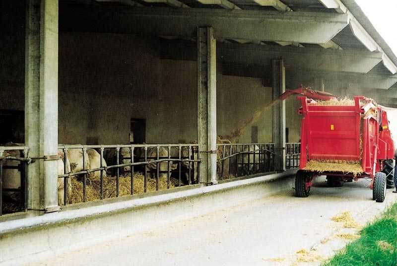 Sd 4C - SD6 C Pailleuse Agricole Supertino - Capacité 4 m3 / 6 m3 - Distance de paillage 18 m_3