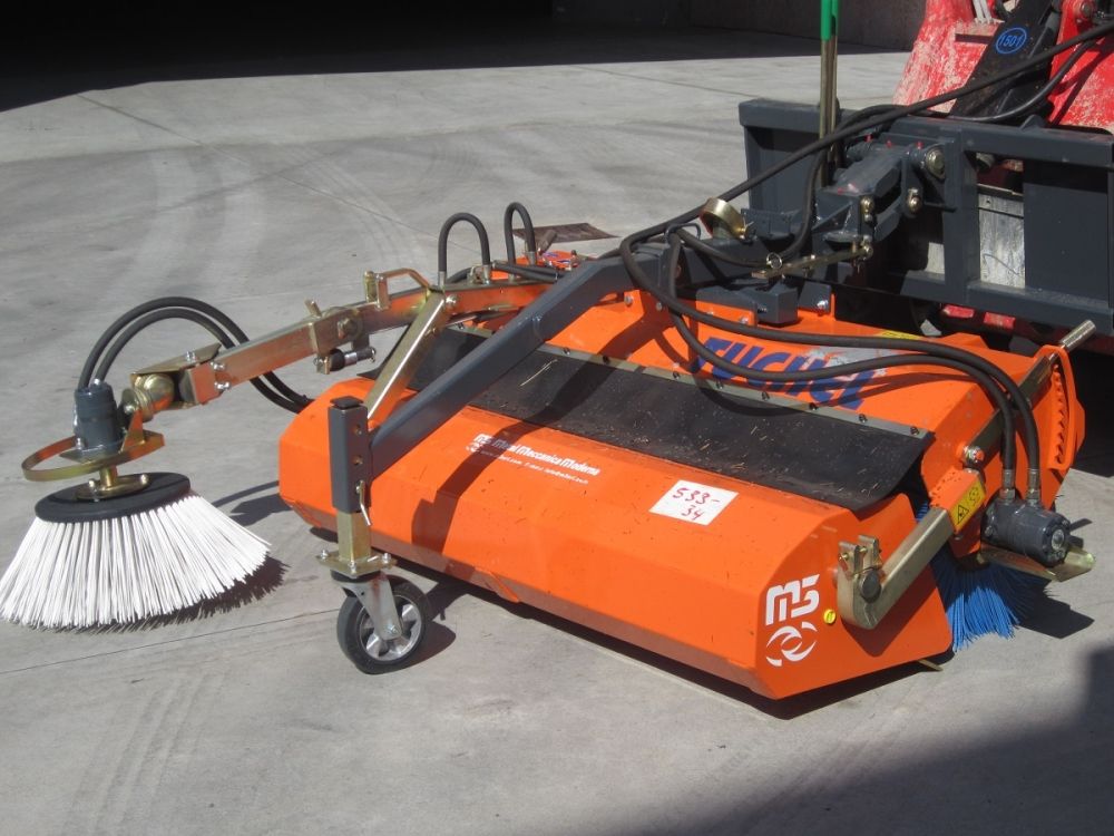 Godet balayeur M3 série D - brosse en polypropylène Ø 590 mm - pour chargeurs compacts et sur pneus jusqu'à 100cv_3