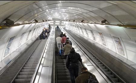 Escalier roulant résidentiel avec pédales en acier inoxydable antidérapantes