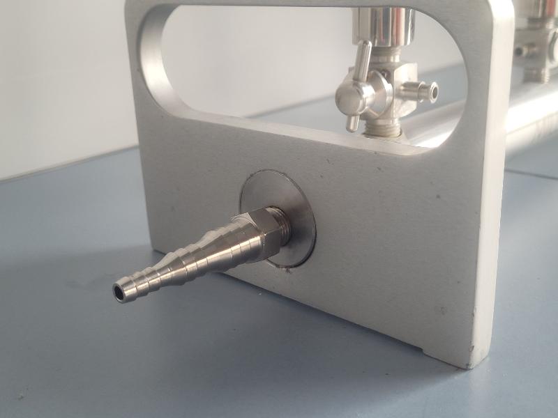 Rampe de filtration 3 postes MILLIPORE_3