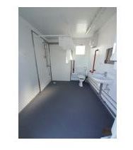 Bungalow de chantier sanitaire 20 pieds - bureau modulaire avec WC, lavabo et vasistas_3