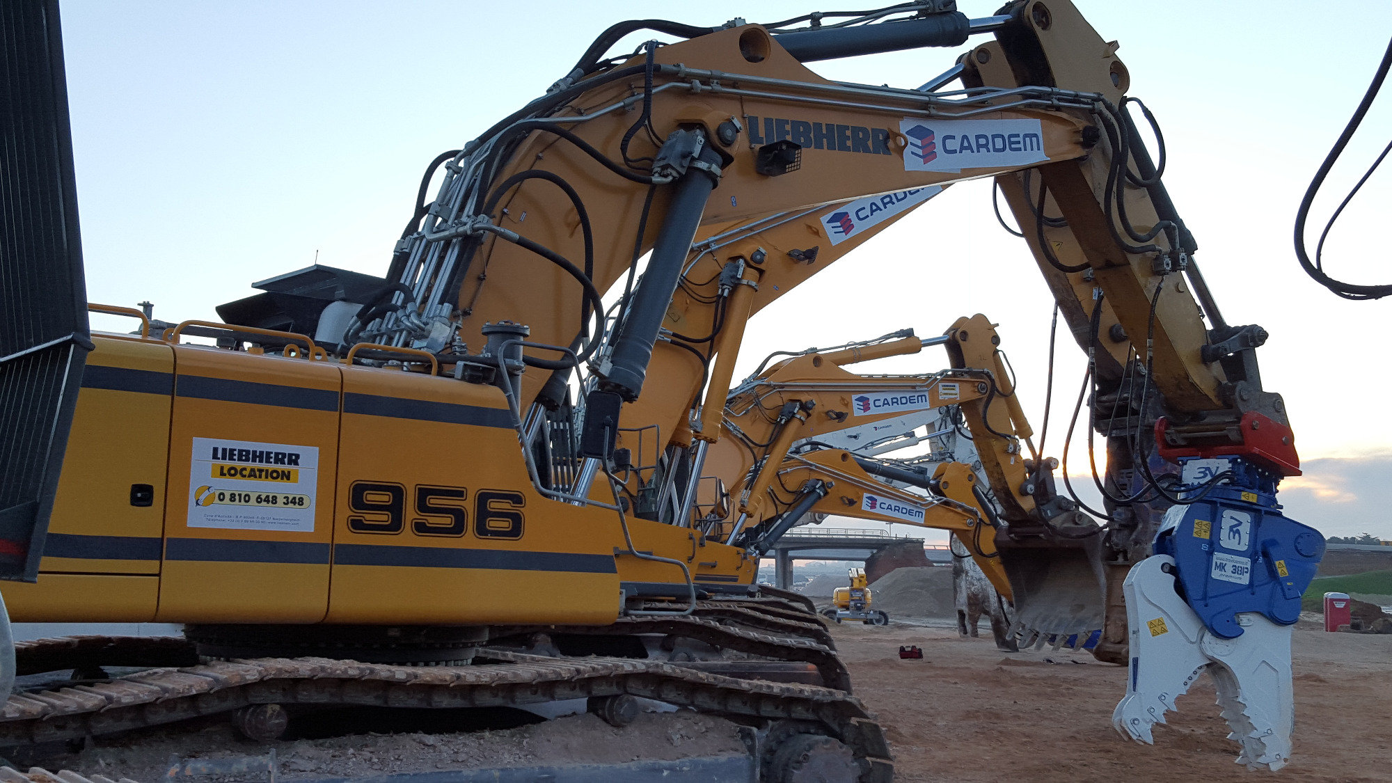 Multiprocesseur MK avec booster 750 bar - 4 modèles pour pelles de 18 à 65 tonnes - ONE-TP_3