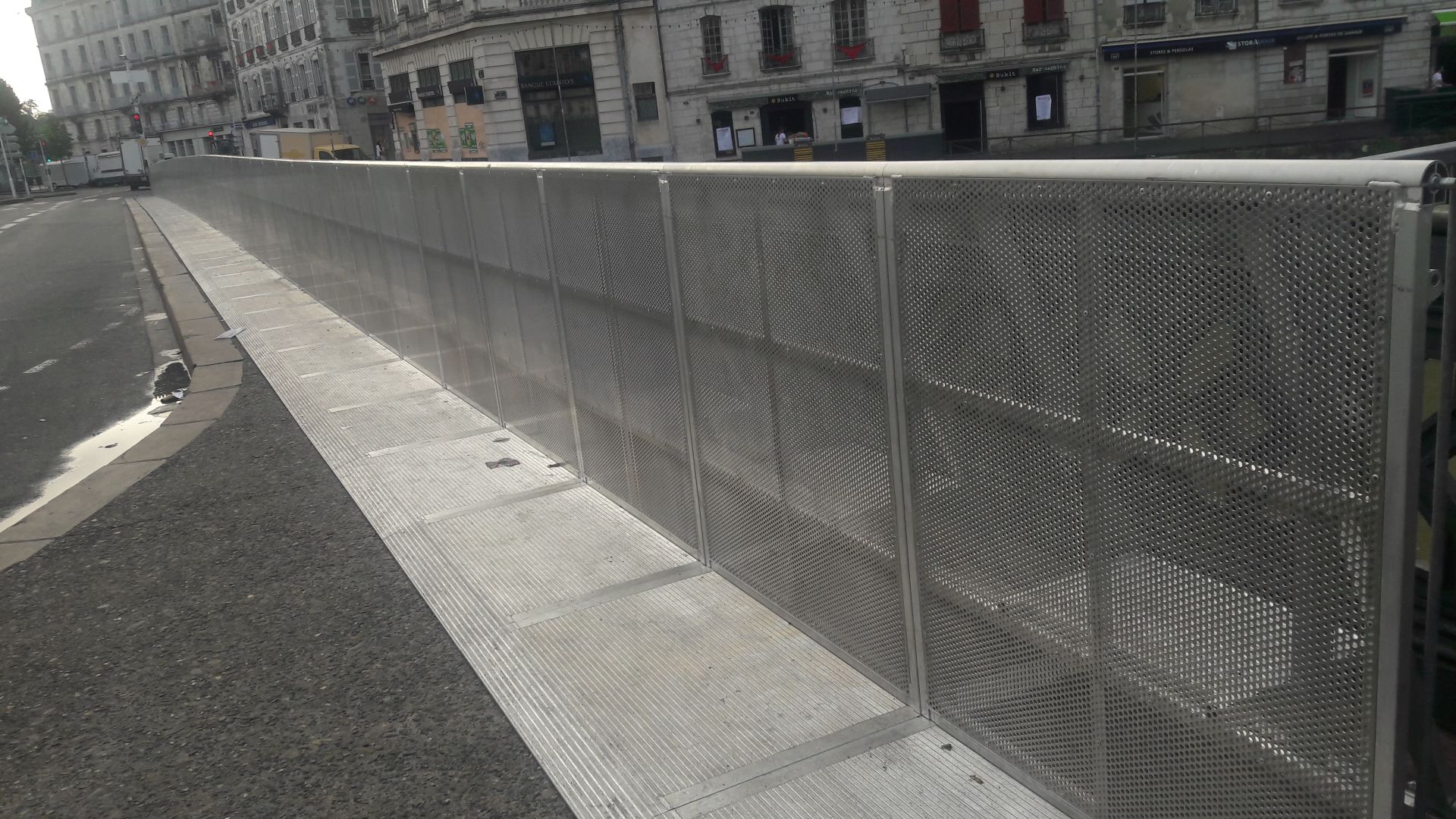Crash barrière alu - Barrières de sécurité et anti-foule_3