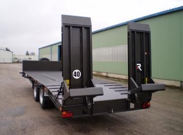 Remorque agricole RP24 avec anneaux d'arrimage latéraux