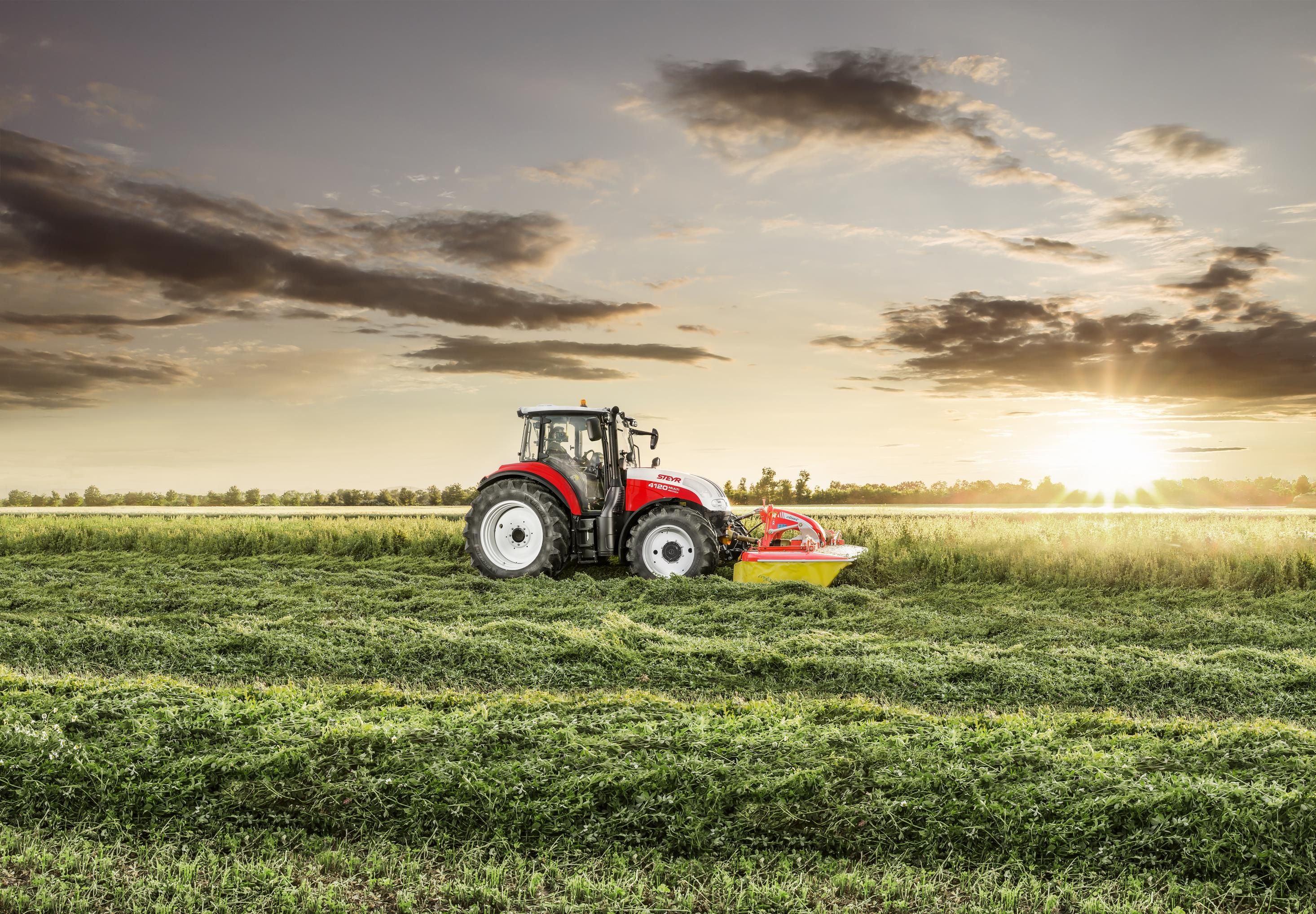 4100 - 4120 Multi Tracteur Agricole - STEYR - Innovant, confortable et polyvalent_3