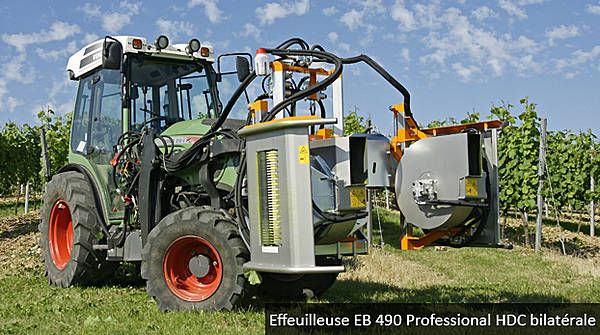 Machine agricole pour effeuillage des vignes sans abîmer les grappes