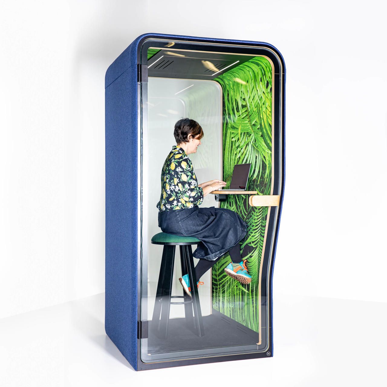 Cabine acoustique fermée - BuzziNest Booth et Pod - Espaces de travail silencieux et collaboratifs_0