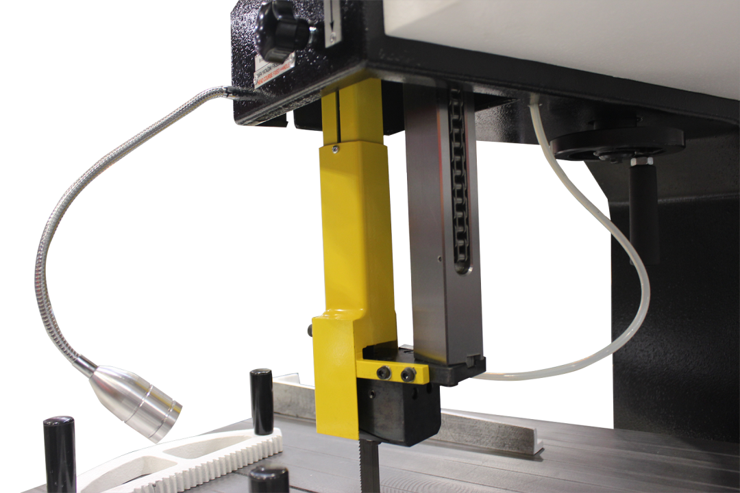 Scie à ruban verticale OLYMPIC - DK400, DK600, DK900 - Table inclinable et options hydrauliques_3
